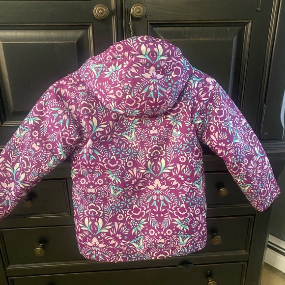 Girls Columbia ski jacket - Picture 2 of 5